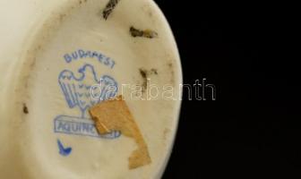 Budapest Parlamentet ábrázoló Aquincum porcelán vázácska 11 cm. Jelzett, hibátlan