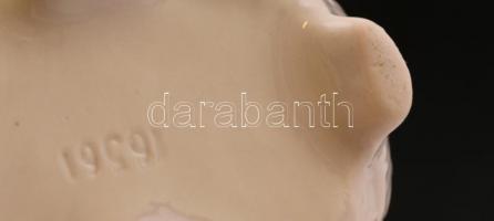 Furulyázó kisfiús bonbonier, kopott aranyozással, jelzés nélkül, m:10 cm