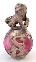 Rodonit gömb, oroszlános fém foglalatban. m: 6 cm