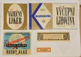 kb 100 darabos, csehszlovák égetett szesz címke gyűjtemény., szépen rendezetten lapokra ragasztva. M...