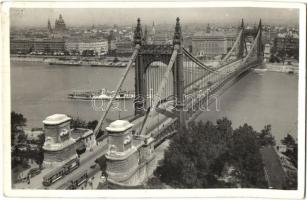 Budapest, Erzsébet híd, villamosok (EK)