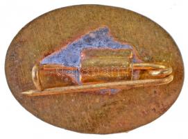 DN "Utasellátó" zománcozott fém jelvény (15x21mm) T:2