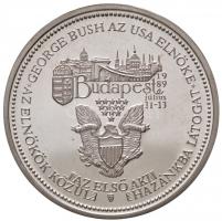 Bozó Gyula (1913-2004) 1989. "George Bush látogatása Magyarországon" Ag, piefort emlékérem...