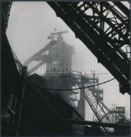 cca 1958 Diósgyőri martinászok, 4 db vintage fotó Kotnyek Antal (1921-1990) fotóriporter hagyatékábó...