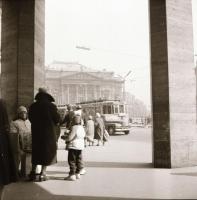 cca 1962 Budapest, Nemzeti Színház + Gábor Miklós portréja a Hamletben,  4 db vintage negatív Kotnye...