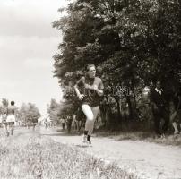 cca 1967 Agárd MABEOSZ SE sporteseményei, sportolói, 13 db vintage negatív Sinka Antal (?-?) hagyatékából, aki a velencei AGROKOMPLEX fotósa volt az 1960-as, 1970-es években, 6x6 cm