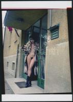 cca 1979 Lakásról, lakásra, 4 db szolidan erotikus fénykép, korabeli negatívokról készült mai nagyít...