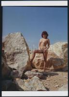 cca 1983 Boldogok a szabadok, 3 db szolidan erotikus fénykép, korabeli negatívokról készült mai nagy...