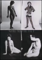 cca 1976 Szolidan erotikus fényképek tétele, 33 db vintage negatívról készült mai nagyítás, 9x13 cm ...