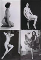 cca 1976 Szolidan erotikus fényképek tétele, 33 db vintage negatívról készült mai nagyítás, 9x13 cm ...