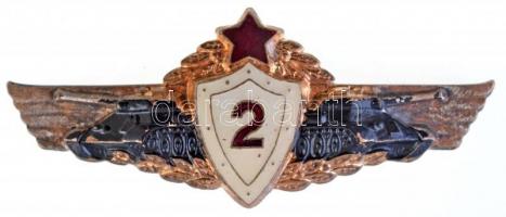 3db-os aranyozott, zománcozott katonai jelvény tétel a szocialista időszakból, közte magyar harckocs...