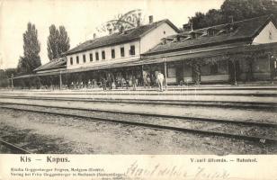 Kiskapus, Klein-Kopisch, Copsa Mica; Vasútállomás, Guggenberger Frigyes kiadása / railway station (fa)