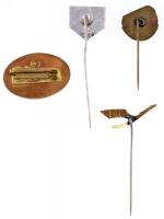 10db-os vegyes külföldi jelvény és kitűző tétel, közte "Lufthansa", "LDK Schwerin&quo...