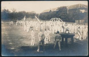 1913 Hajmáskér, Tornázó katonák, futott fotólap, 9x14 cm