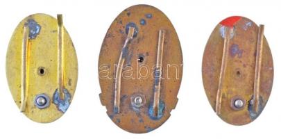 ~1960-1970. 6db klf jelvény, közte "Élenjáró Századparacsnok", "Kiváló Rajparancsnok&...