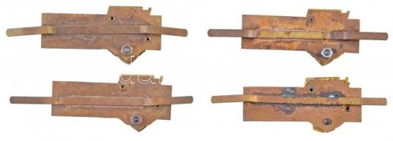 ~1970. 4db klf osztályos jelvény, közte "1. osztályú légvédelmi tüzér", "1. osztályú ...