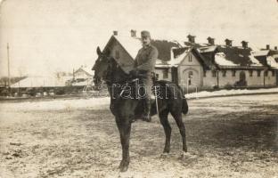 Osztrák magyar lovaskatona lóháton / K.u.K. cavalryman on horseback, photo (EK)