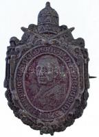 1917. XV. Benedek pápa Zn jelvény (27x43mm) T:2,2- patina