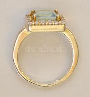 Ezüst(Ag) négyzet alakú kővel díszített gyűrű, jelzett, méret: 53, bruttó: 3,6 g