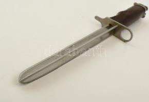 Háromélű modern bajonett, vászonhüvely, h: 34.5 cm