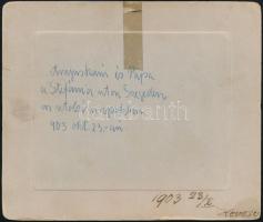 1903 Szeged, Stefánia út, idős házaspár a Tisza parton, kartonra kasírozva, hátoldalán feliratozva, ...