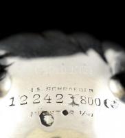 Ezüst(Ag) fűszertartó gömb lábakkal, üvegbetéttel(apró csorbával), jelzett, d: 5 cm, nettó: 25,9 g