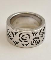 Ezüst(Ag) mintás, széles gyűrű, jelzett, méret: 53, nettó: 13,6 g