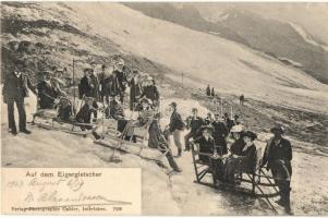 Auf dem Eigergletscher / Glacier sledding. Verlag Photographie Gabler (Rb)