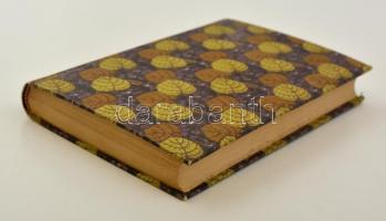 Gulácsy Irén: Tegnap és régmult. Elbeszélések, rajzok. Bp., [1939], Singer és Wolfner. Korabeli kart...