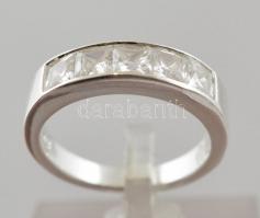 Ezüst(Ag) ötköves gyűrű, jelzett, méret: 57, bruttó: 5,9 g