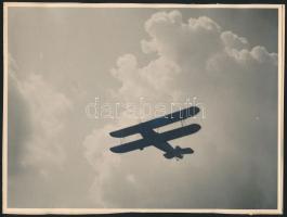 Dupla szárnyú repülőgépek, 7 db vintage fotó, 6x9 cm és 17x23 cm között