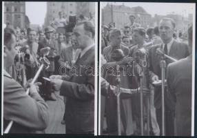 1948 Kádár János köszönti a londoni olimpiáról hazaérkezett sportolókat, 2 db vintage negatívról készült mai nagyítás, 18x13 cm