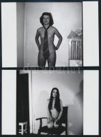 cca 1982 Korlátok nélkül, 13 db szolidan erotikus vintage negatívról készült mai nagyítás, 15x10 cm / 13 erotic photos, 15x10 cm