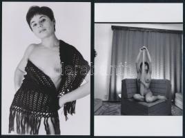 cca 1981 Vidám életérzés, 13 db szolidan erotikus vintage negatívról készült mai nagyítás, 15x10 cm ...