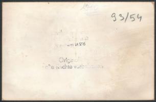 cca 1960-1970 Linzbauer Tamás: Villanyvasút, fotó, hátulján pecséttel jelzett, 9×14 cm