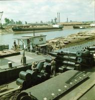 cca 1954 Budapest, a Csepeli Szabadkikötőben készített 10 db vintage negatív, Kotnyek Antal (1921-19...