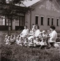 cca 1968 Kecskeméti utcák, házak, látképek, 13 db vintage negatív Medgyesi László hagyatékából, 6x6 ...