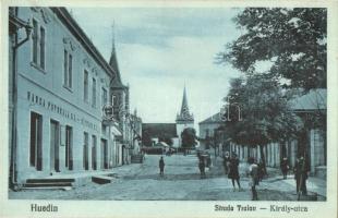 Bánffyhunyad, Huedin; Király utca, Népbank / Strada Traian, Banca Popolare / street view, bank