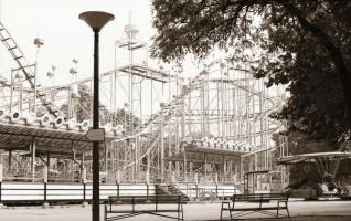 1982 Budapest, a Hungária csomópont építéséről és a Vidámparkról készített 24 db szabadon felhasznál...