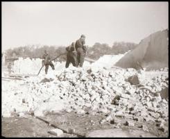 1961. szeptember 17. Kecskemét, légó gyakorlat, 42 db vintage negatív Krisch Béla (1929-?) hagyatéká...