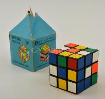 Rubik-kocka, eredeti csomagolásában, 6x6x6 cm / Rubiks magic cube