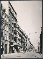 cca 1960 Az MTK labdarúgó csapat tagjai által aláírt képeslap a Katowice elleni mérkőzésről rajta La...