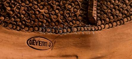 Dévényi János (1934- ): Díszes falitál, vörösréz, jelzett, d: 28 cm