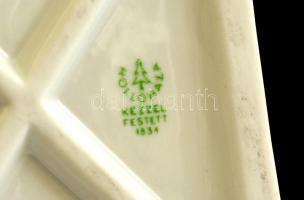 Hollóházi térdelő akt, kézzel festett, jelzett, hibátlan, m:29 cm