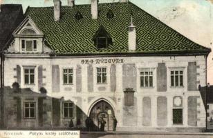 Kolozsvár, Cluj; Mátyás király szülőháza / Birth house of Matthias Corvinus (szakadás / tear)