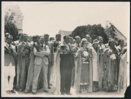 1940 Nem élhetek muzsikaszó nélkül! - dalárda tagjai, fotó sarokhiánnyal, 18x24 cm