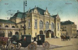 Arad, vasútállomás, hintók / railway station, horse carts (Rb)