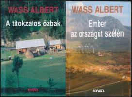 2 db Wass Albert könyv: A titokzatos őzbak. Pomáz, 2003, Kráter Műhely Egyesület. Kiadói papírkötésben. Ember az országút szélén. Pomáz, 2000, Kráter Műhely Egyesület. Kiadói papírkötésben.