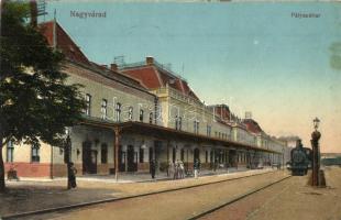 Nagyvárad, Oradea; vasútállomás, gőzmozdony / railway station, locomotive / Bahnhof  (fa)