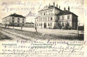 1902 Szombathely, Steinamanger; Gyalogsági laktanya. Knebel cs. és kir. udvari fényképész / Infanterie Caserne (kis szakadás / small tear)